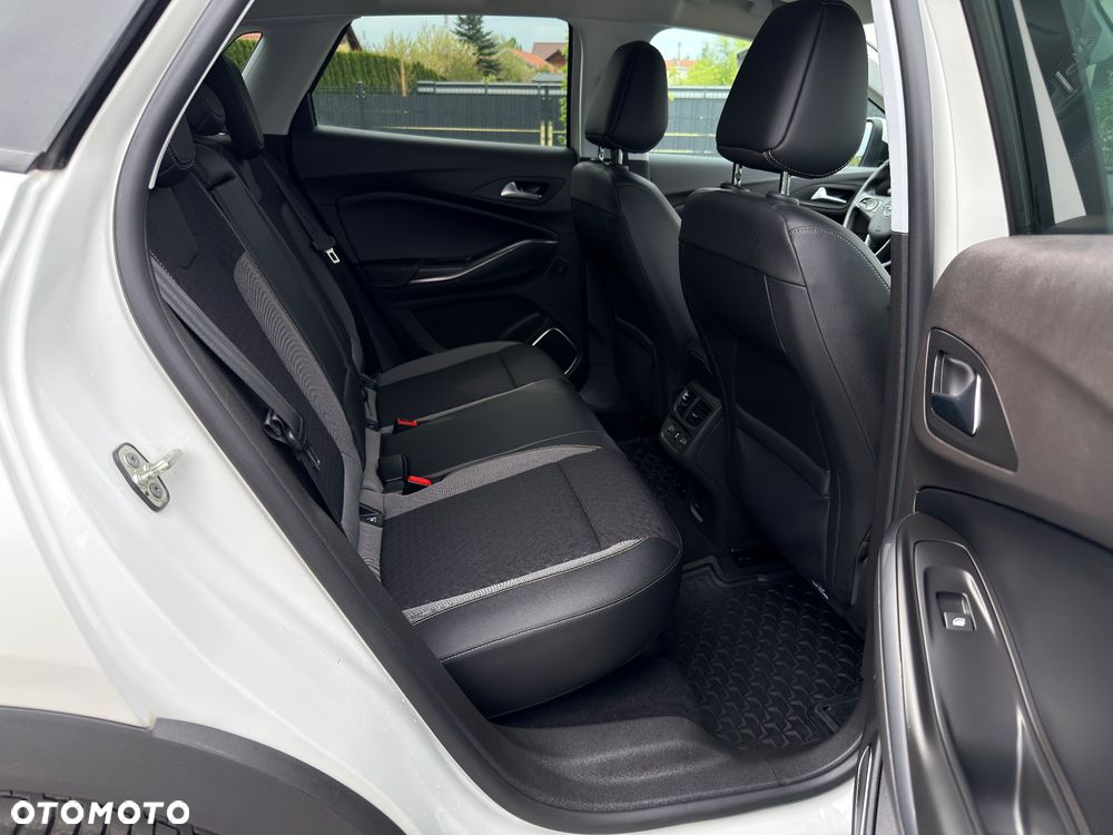 Opel Grandland X 1.2 Start/Stop Ultimate - 33