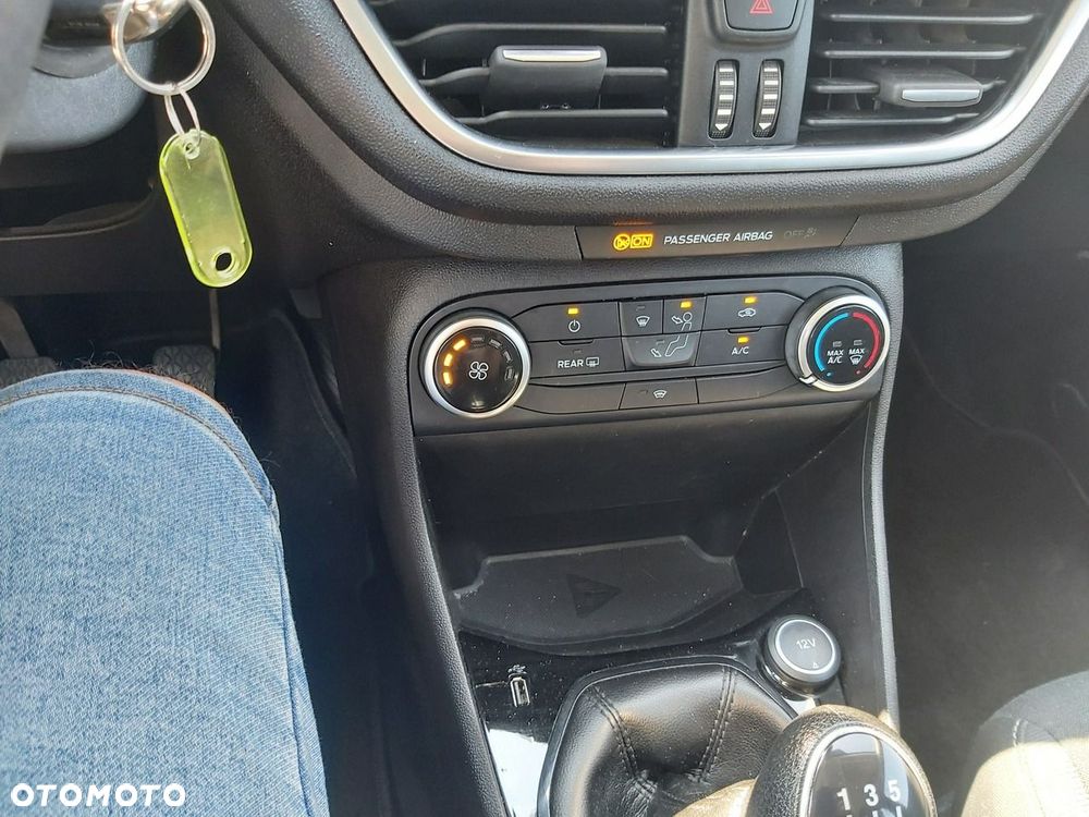 Ford Fiesta - 13