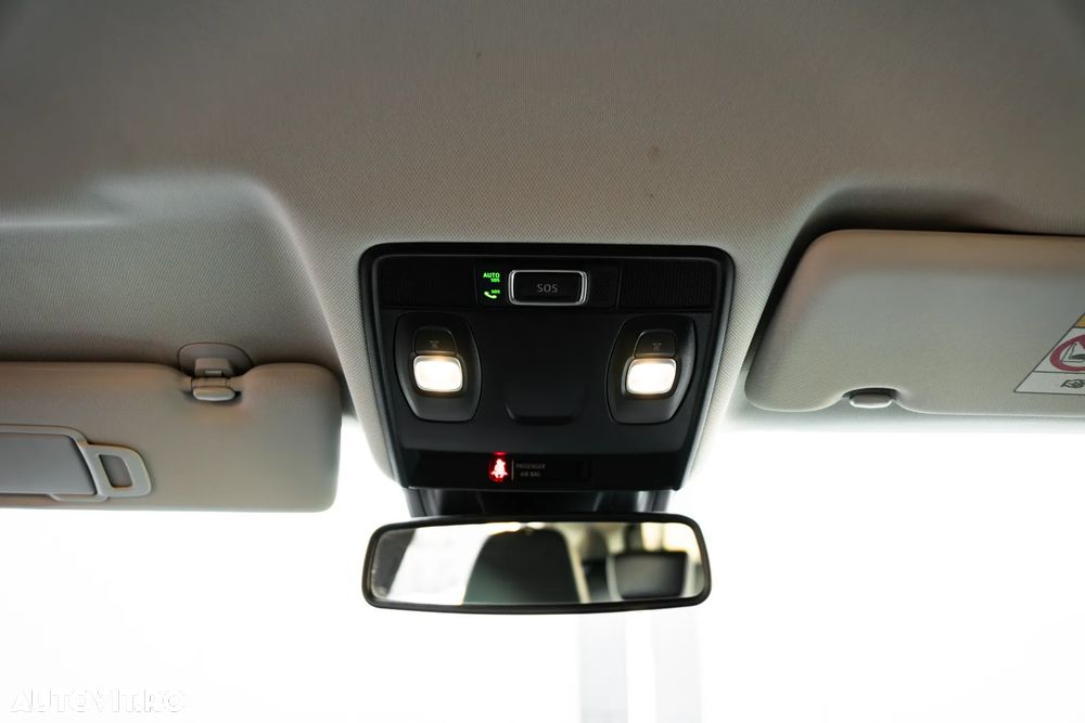 Renault Captur MHEV 140 Techno - 29