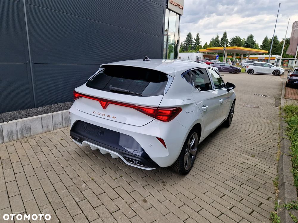 Cupra Leon 1.5 eTSI mHEV DSG - 5