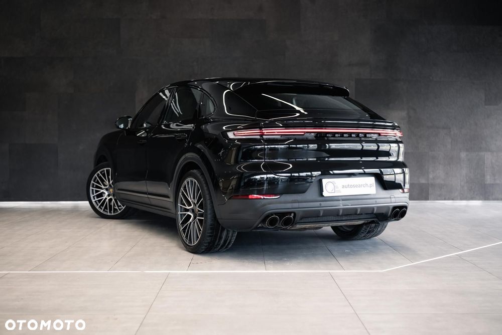 Porsche Cayenne S - 1