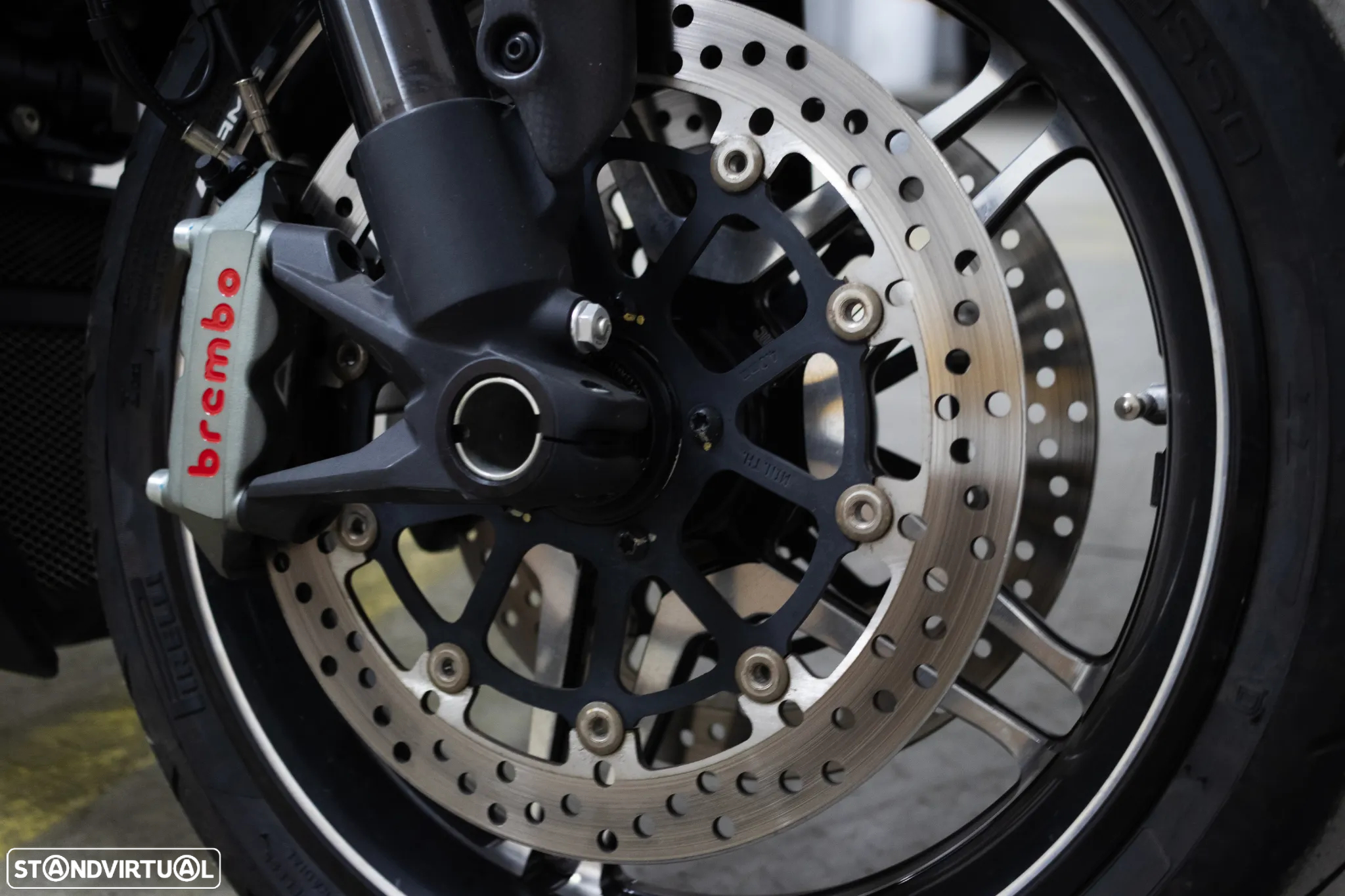 Ducati Diavel 1200 S AMG - 20