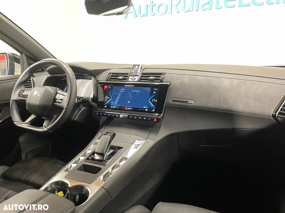 DS Automobiles DS 7 Crossback PHEV 300 cp 4wd Louvre - 9