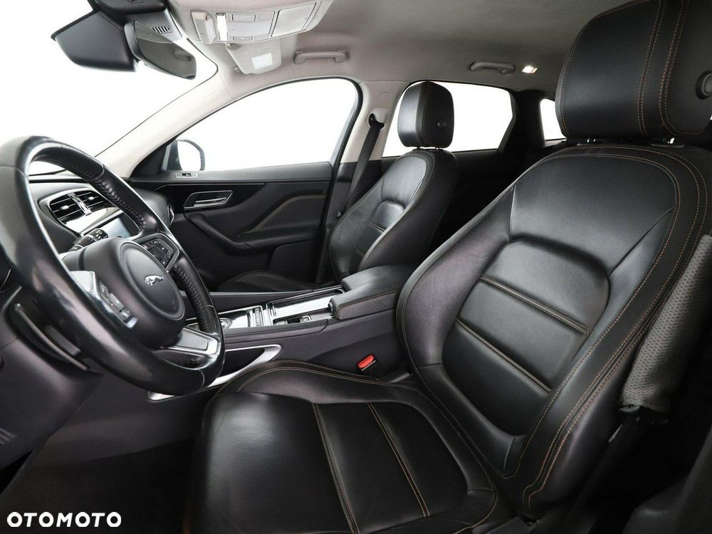 Jaguar F-Pace 20d AWD Prestige - 14