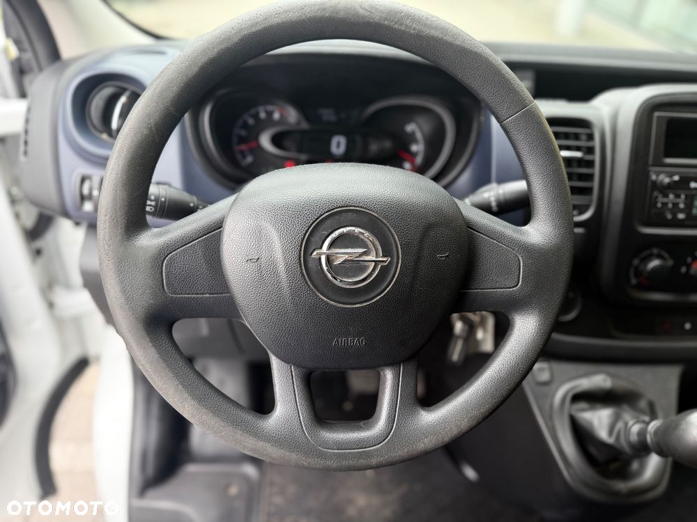 Opel VIVARO - 12