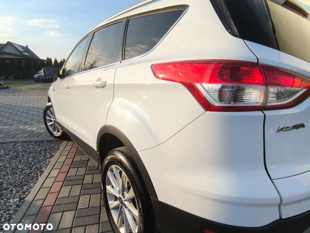 Ford Kuga 2.0 TDCi FWD Titanium - 10