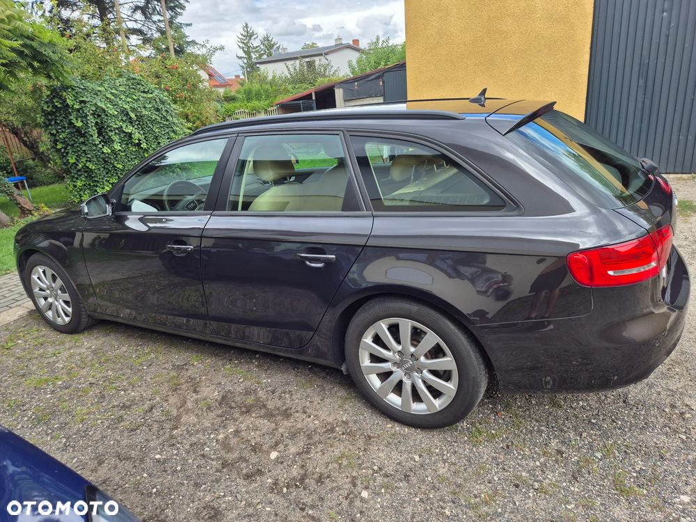 Audi A4 Avant - 12