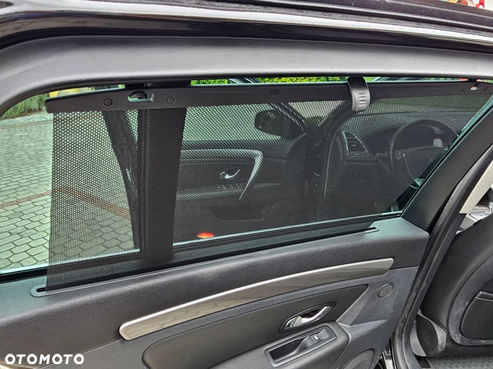 Renault Laguna dCi 175 FAP Bose Edition - 20