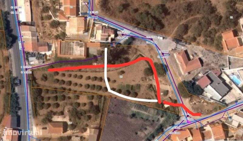 Venda de Terreno - Grande imagem: 2/3