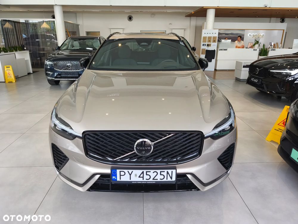 Volvo XC 60 B5 B AWD Ultra Dark - 10