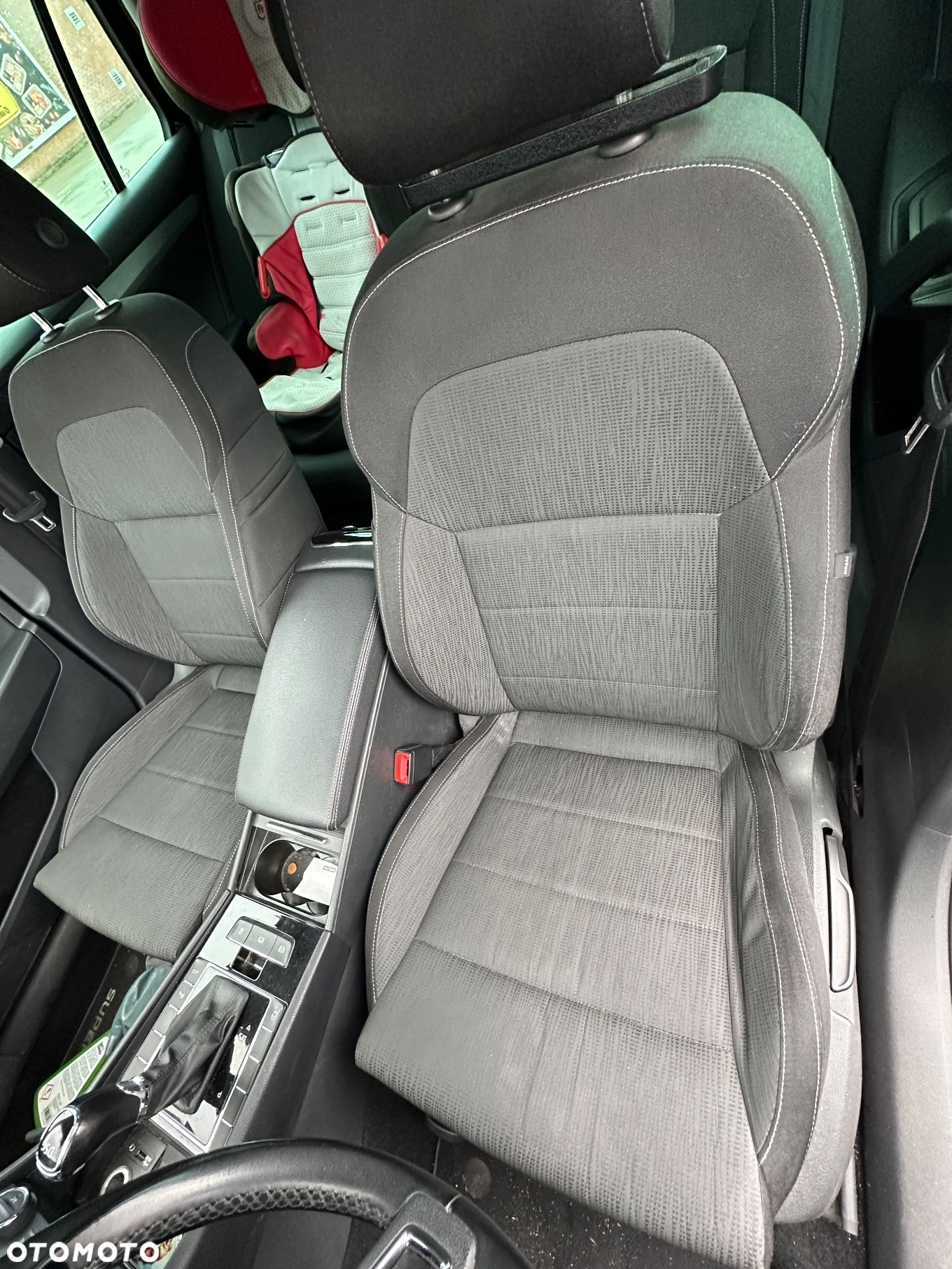 Skoda Superb 2.0 TDI Sportline DSG - 4