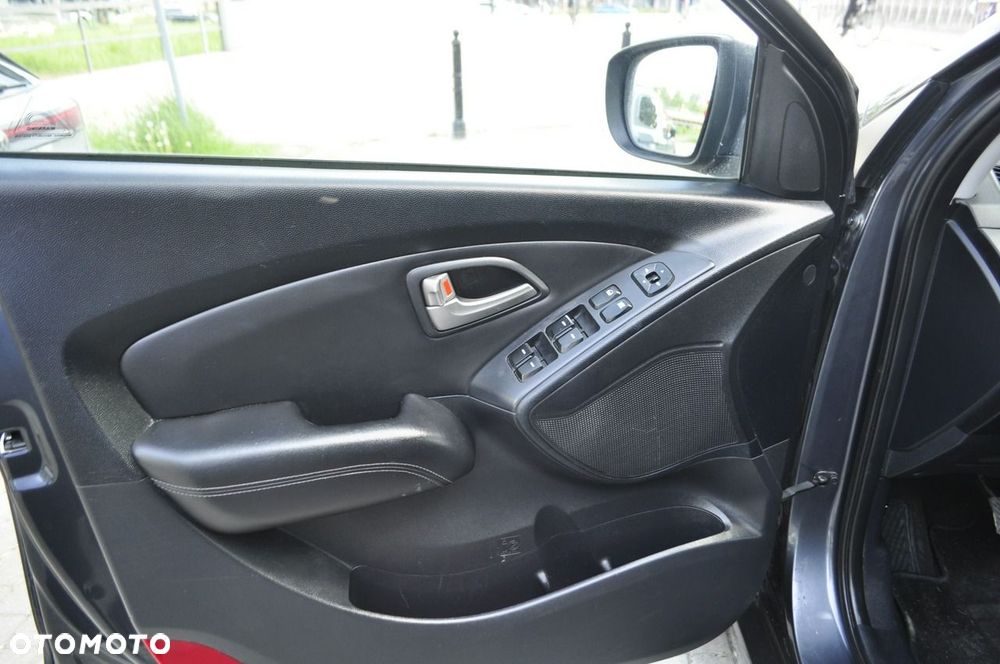 Hyundai ix35 - 9
