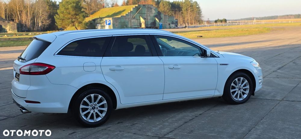 Ford Mondeo 2.0 EcoBoost Titanium - 3