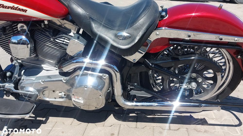 Harley-Davidson Softail Heritage Classic - 15