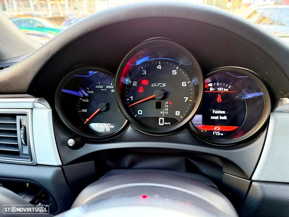 Porsche Macan GTS PDK - 14
