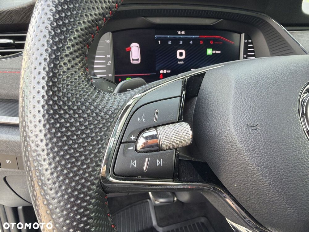Skoda Octavia 2.0 TDI 4x4 RS DSG - 23
