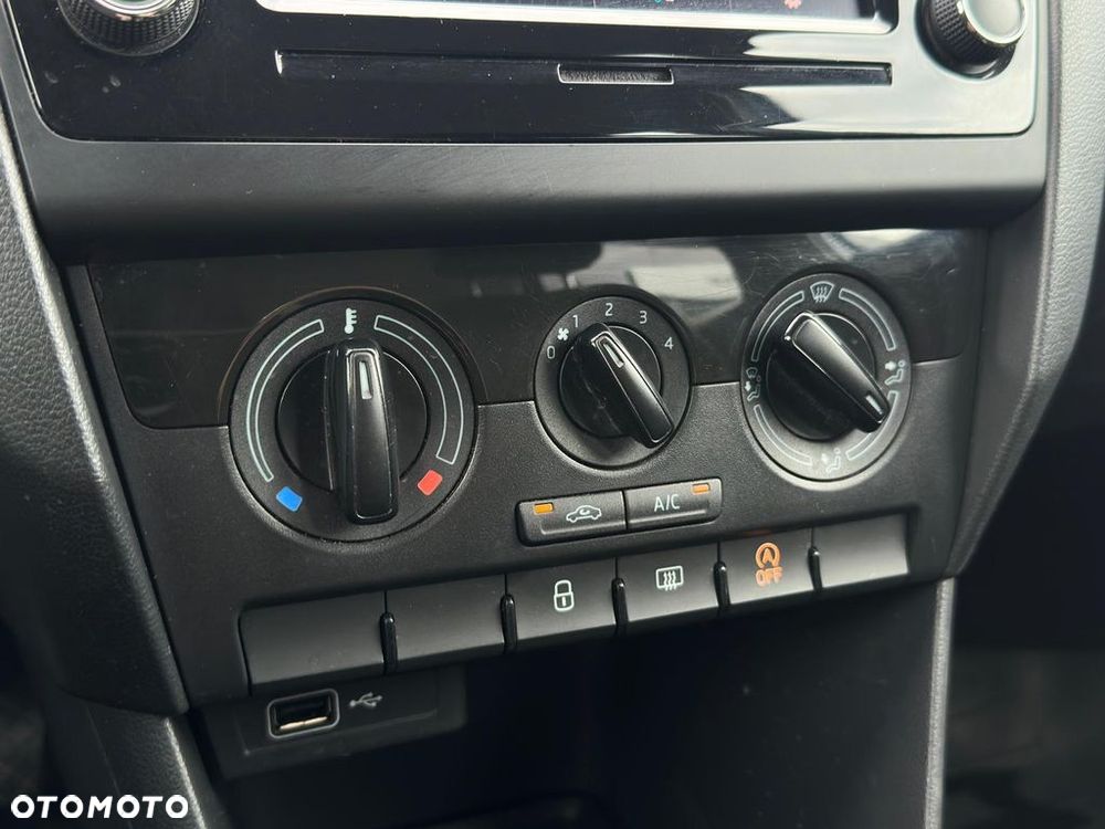 Skoda RAPID 1.0 TSI Ambition - 15