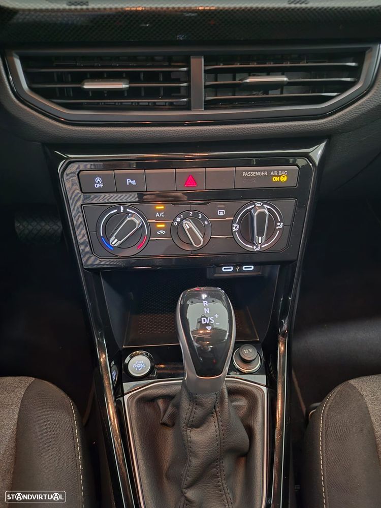 VW T-Cross 1.0 TSI Urban DSG - 21