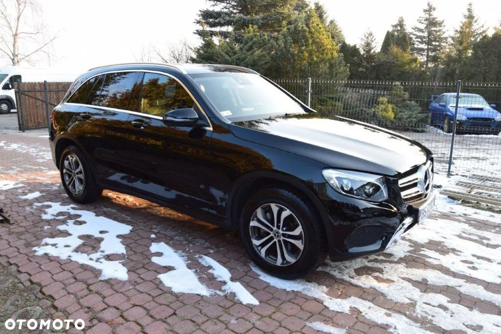 Mercedes-Benz GLC - 11
