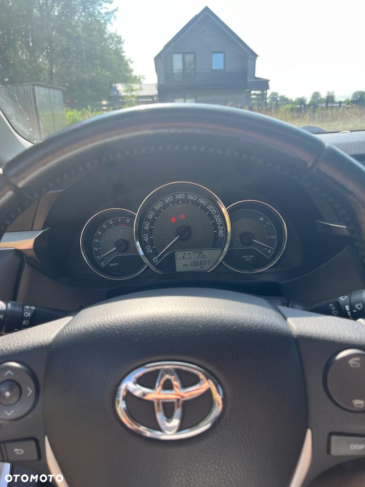 Toyota Corolla 1.6 Comfort - 4