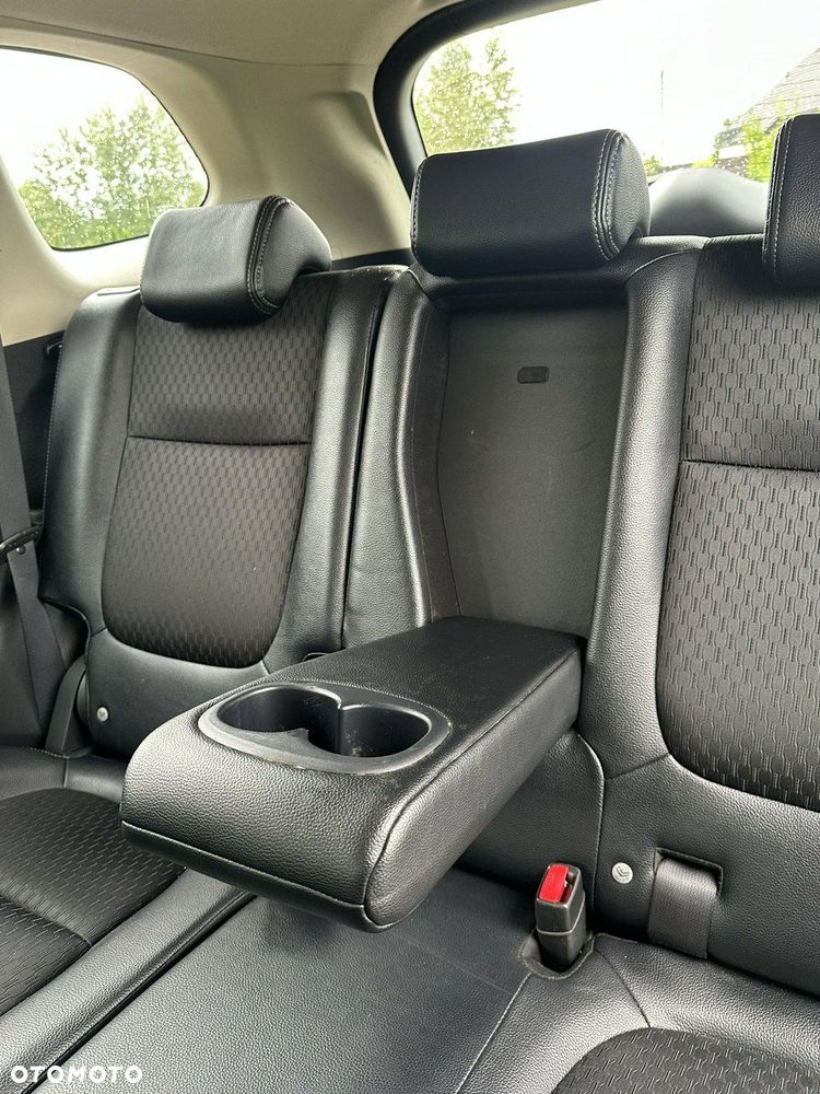 Mitsubishi Outlander - 19