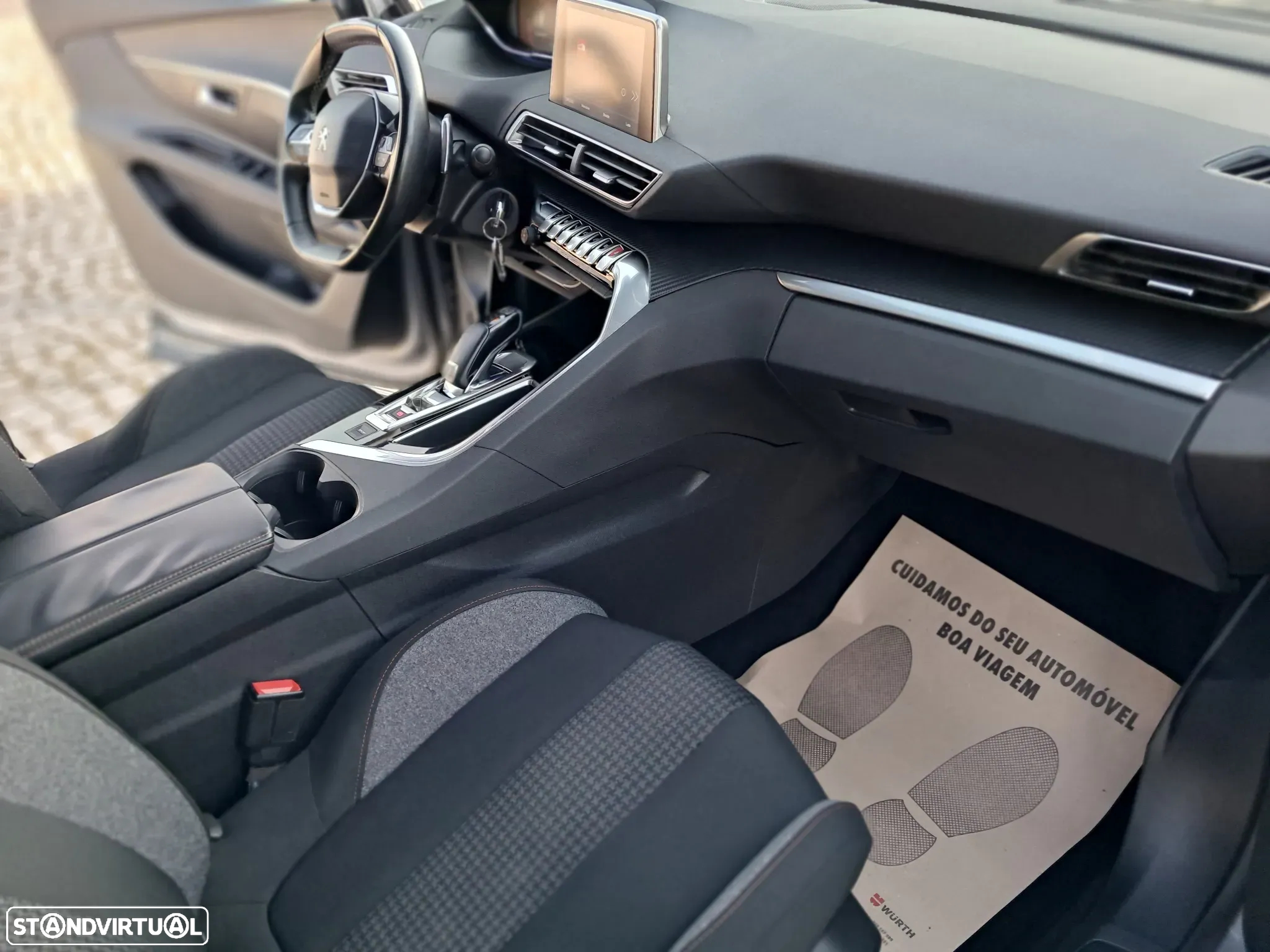 Peugeot 3008 BlueHDi 130 Stop & Start EAT8 Active Pack - 28