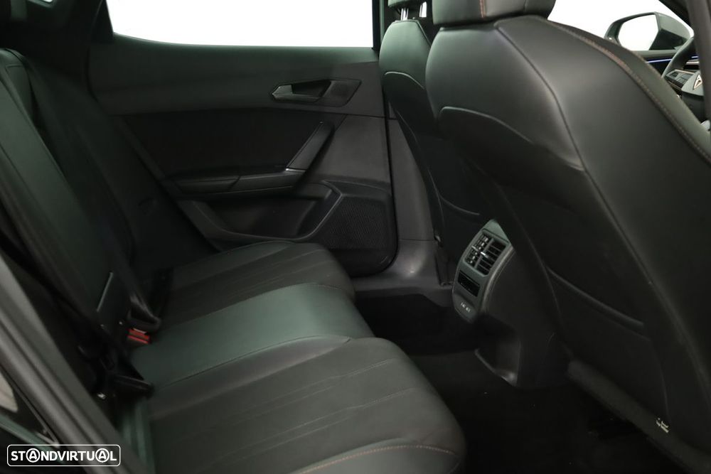 Cupra Formentor 1.5 e-Hybrid DSG - 22