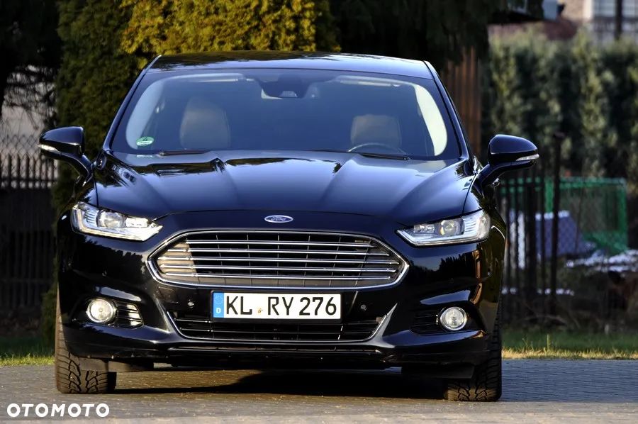 Ford Mondeo 2.0 EcoBoost STart-Stopp Autom Titanium - 5