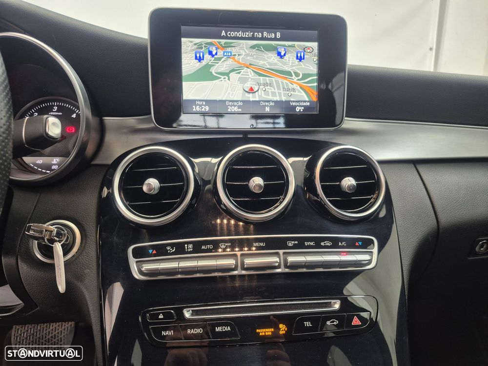 Mercedes-Benz C 220 d 4Matic 7G-TRONIC AMG Line - 17