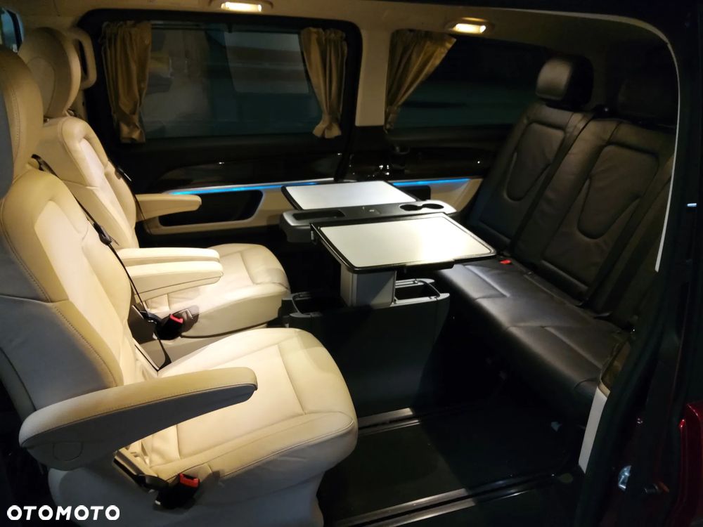 Mercedes-Benz Klasa V 300 d 4-Matic Exclusive 9G-Tronic (długi) - 16