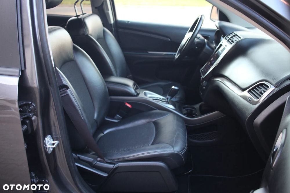 Dodge Journey - 26
