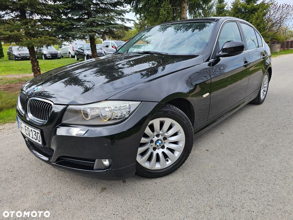 BMW Seria 3 320d DPF Edition Sport - 20