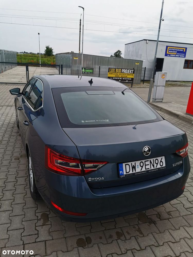 Skoda Superb 1.5 TSI ACT Ambition DSG - 15