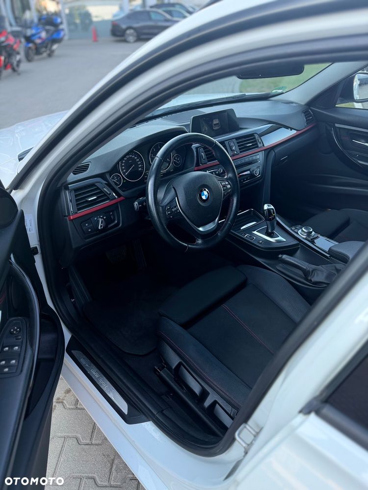 BMW Seria 3 318d Sport Line - 7