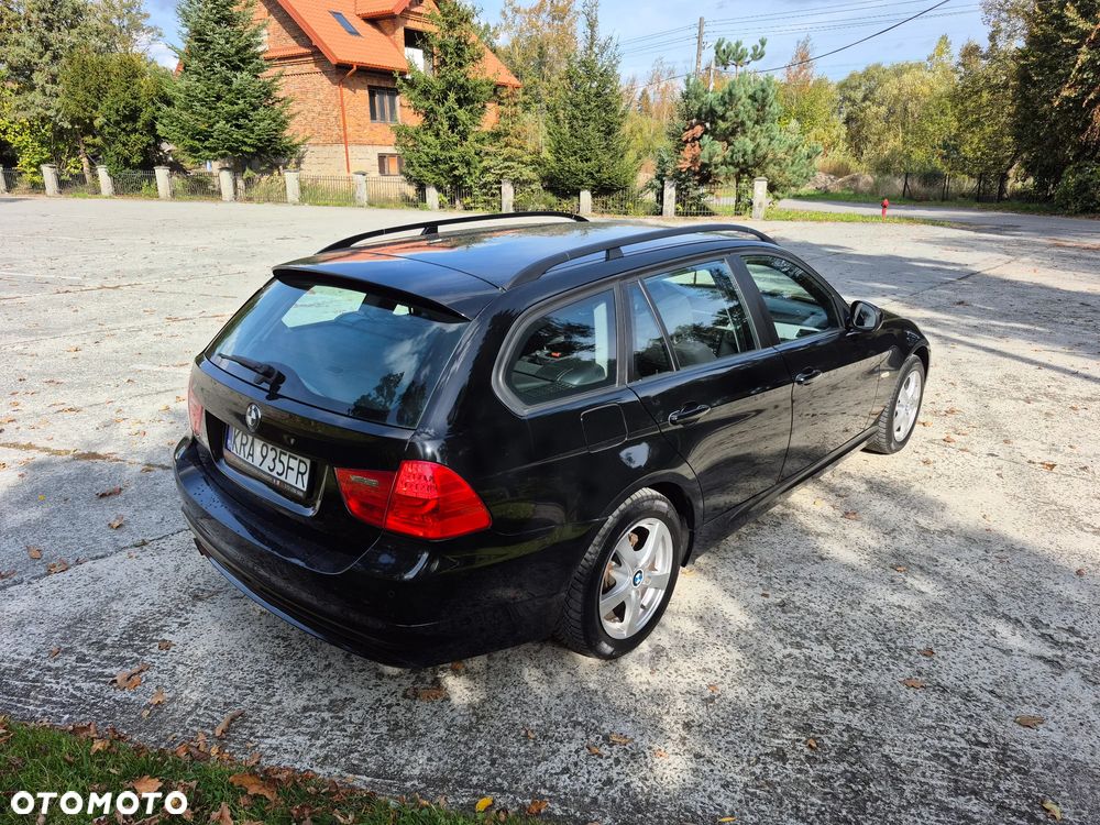 BMW Seria 3 318i Edition Lifestyle - 17