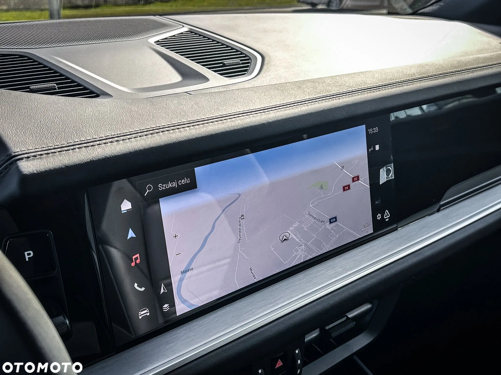 Porsche Cayenne Standard - 16