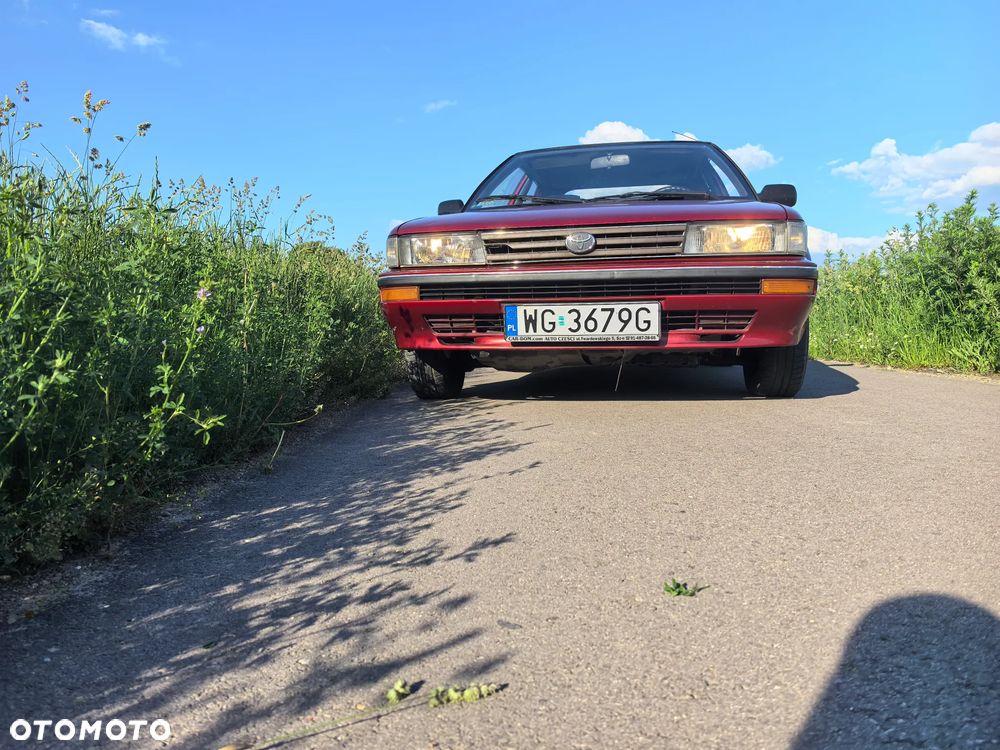 Toyota Corolla 1.6 GL - 3