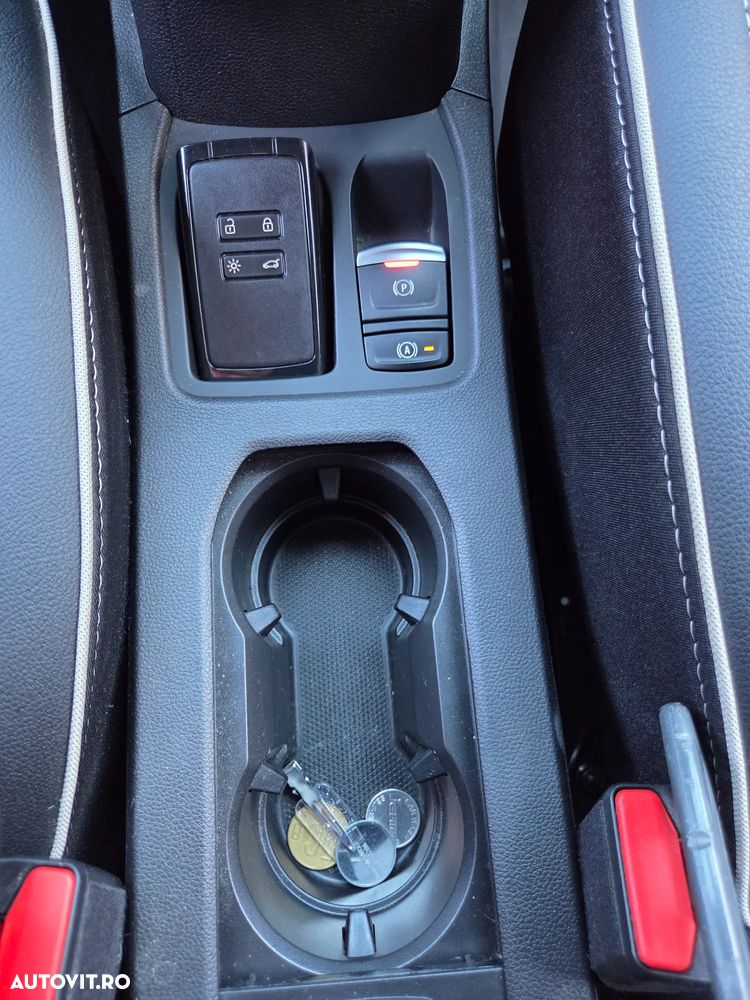 Renault Clio - 22