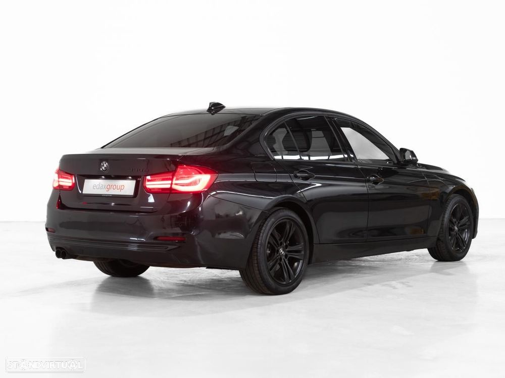 BMW 330 e iPerformance - 3