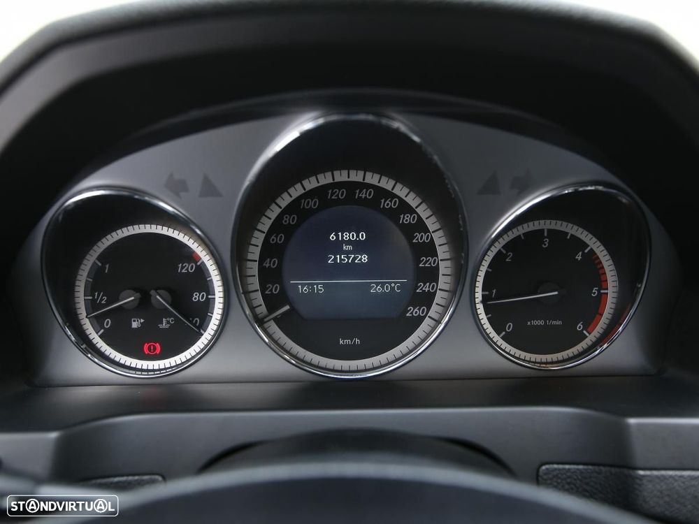 Mercedes-Benz C 200 - 20