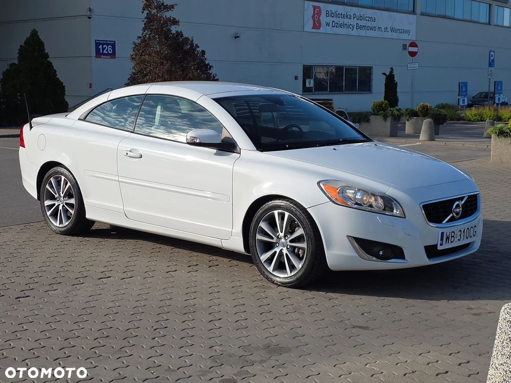 Volvo C70 - 8