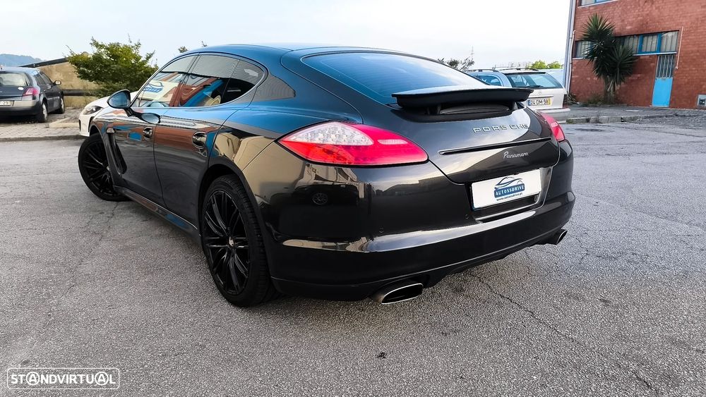 Porsche Panamera 4 Platinum Edition PDK - 16