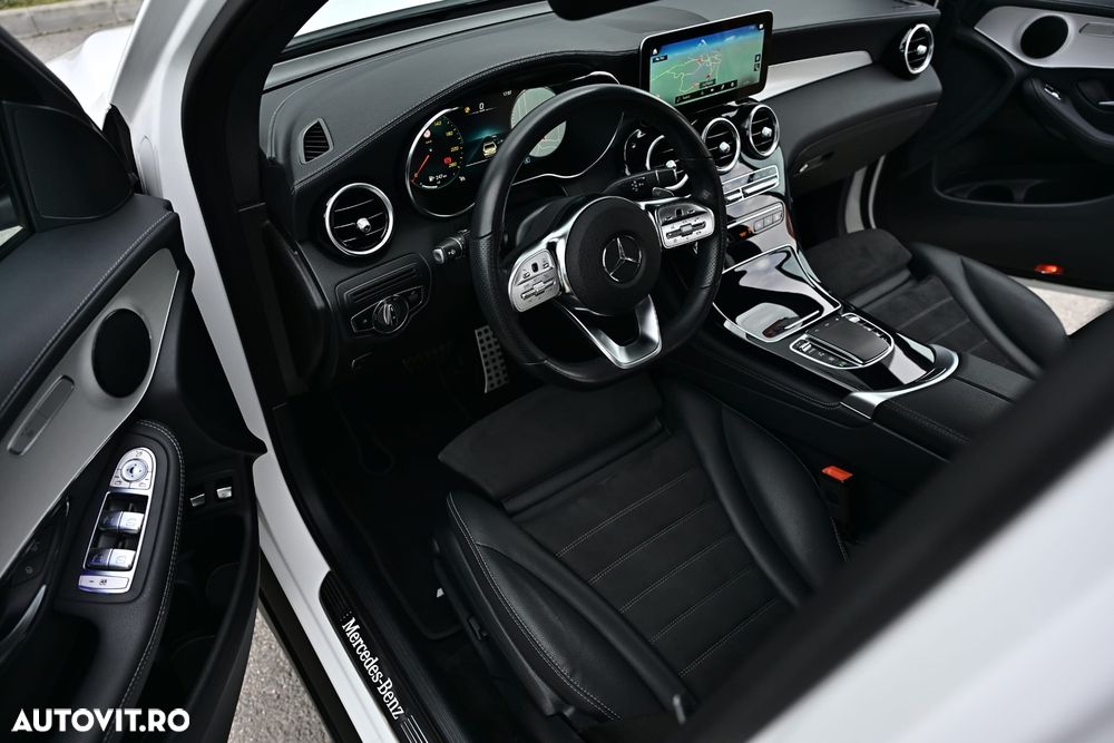 Mercedes-Benz GLC 300 d 4MATIC 9G-TRONIC AMG Line - 6