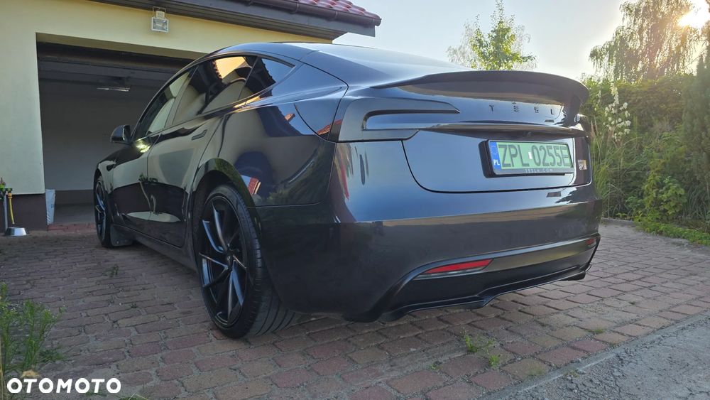Tesla Model 3 Performance AWD - 5