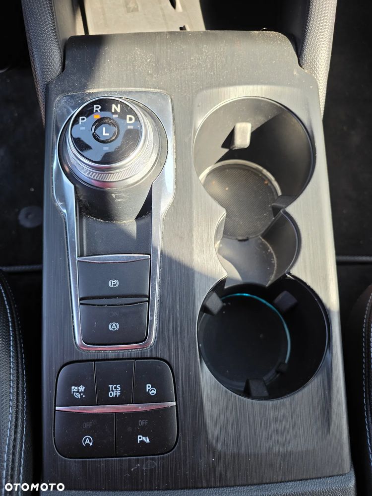 Ford Focus 1.5 EcoBoost Active X - 17
