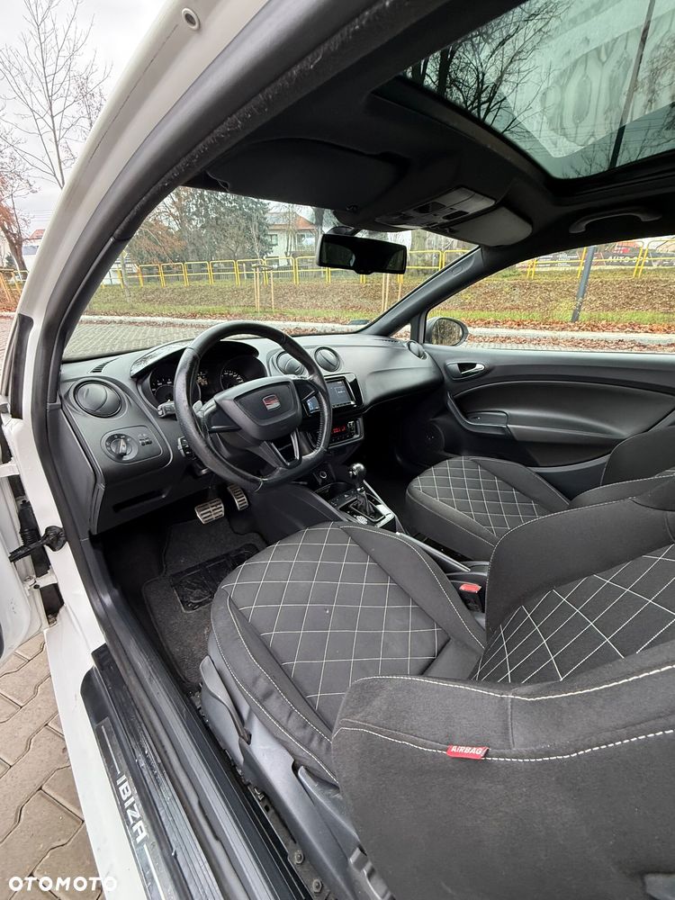 Seat Ibiza SC 1.4 TSI DSG Cupra - 13