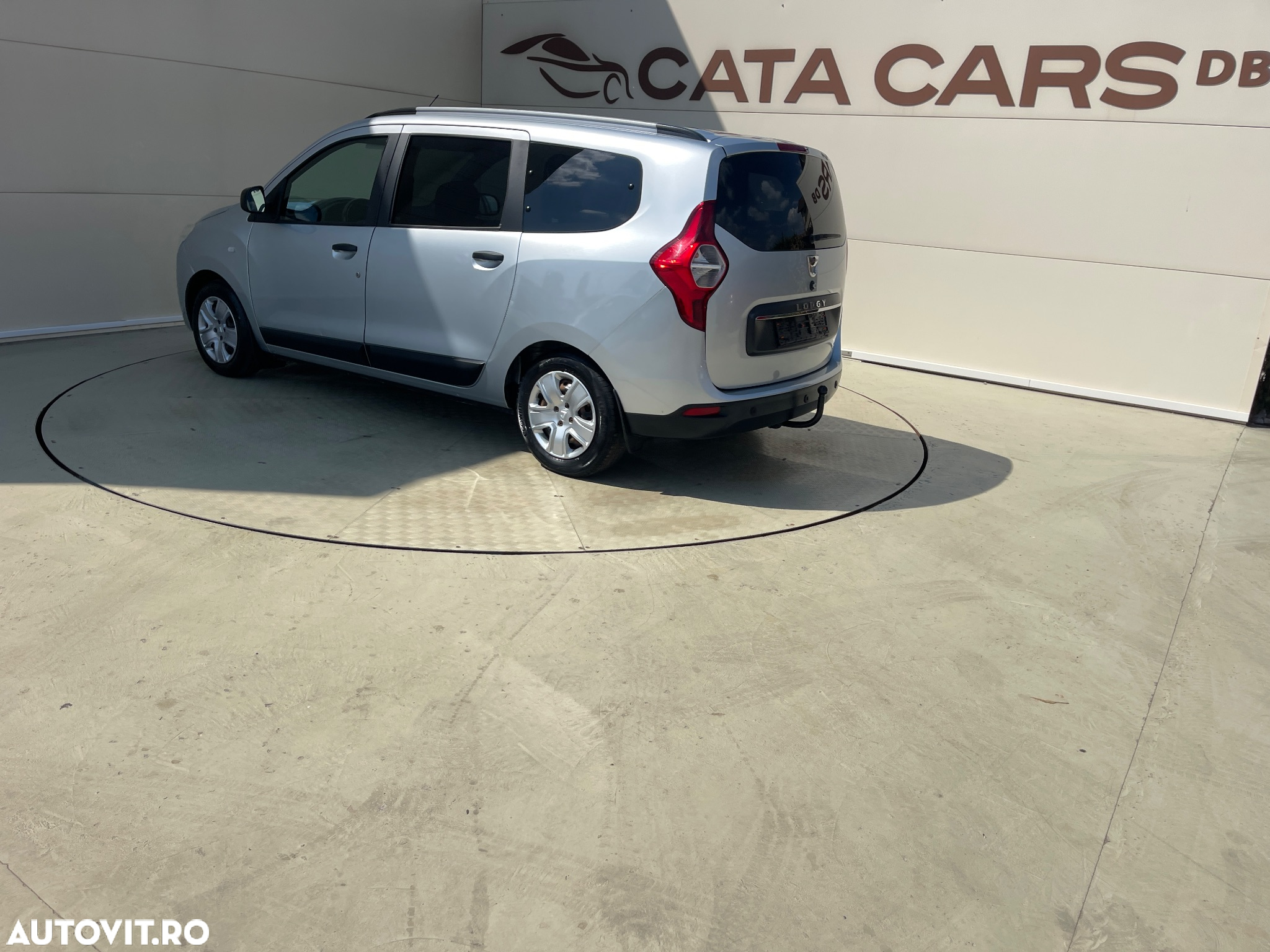 Dacia Lodgy - 10