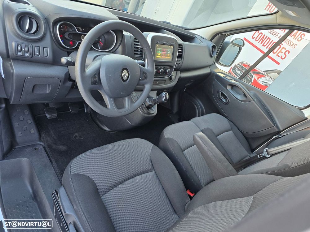 Renault Trafic 1.6 dCi L2H1 1.2T - 12
