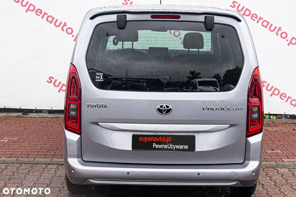 Toyota Proace City Verso Long 1.5 D-4D Business - 10