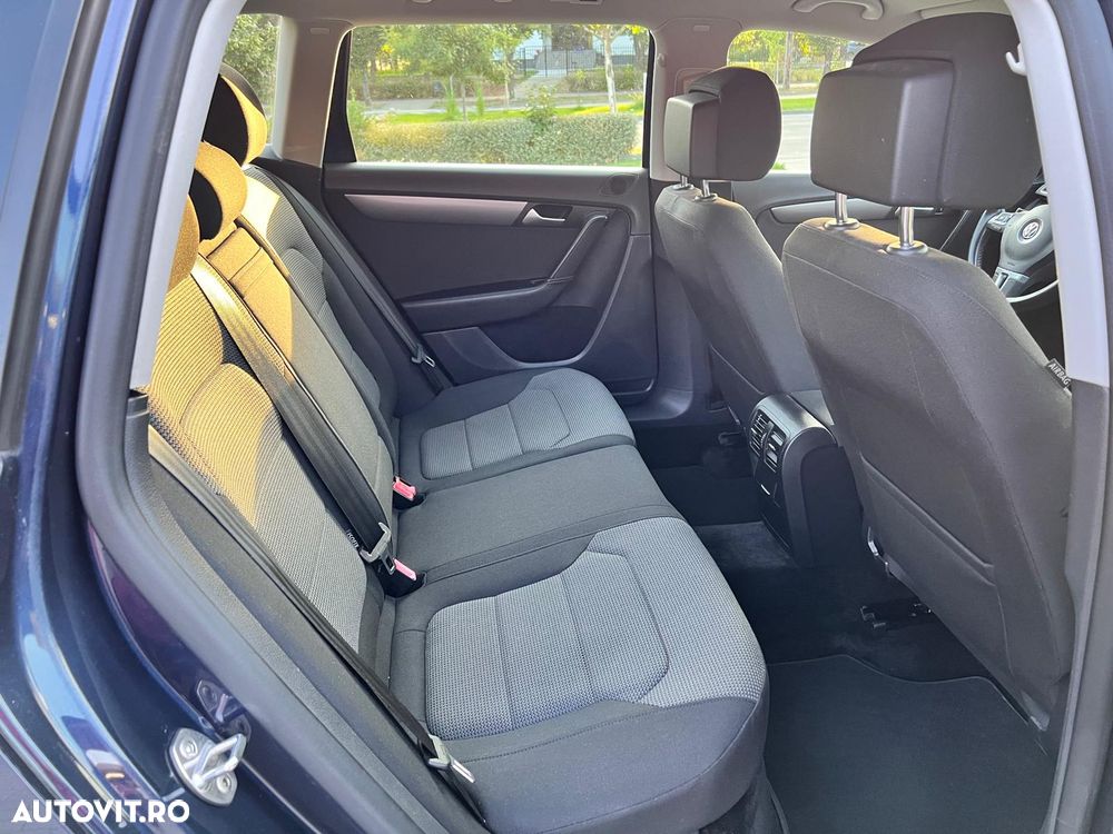 Volkswagen Passat 2.0 Blue TDI SCR Highline - 13